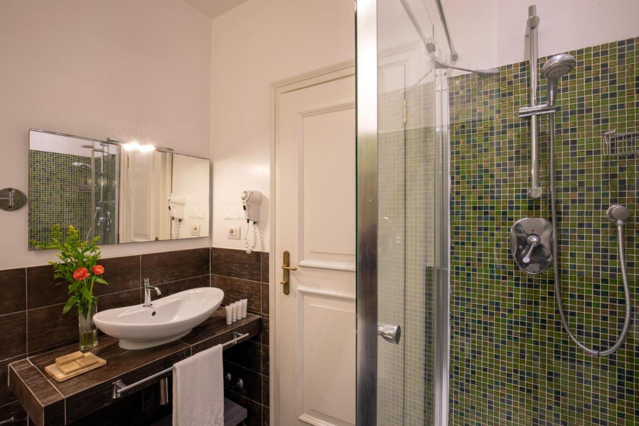 רומא Vivaldi Luxury Rooms מראה חיצוני תמונה