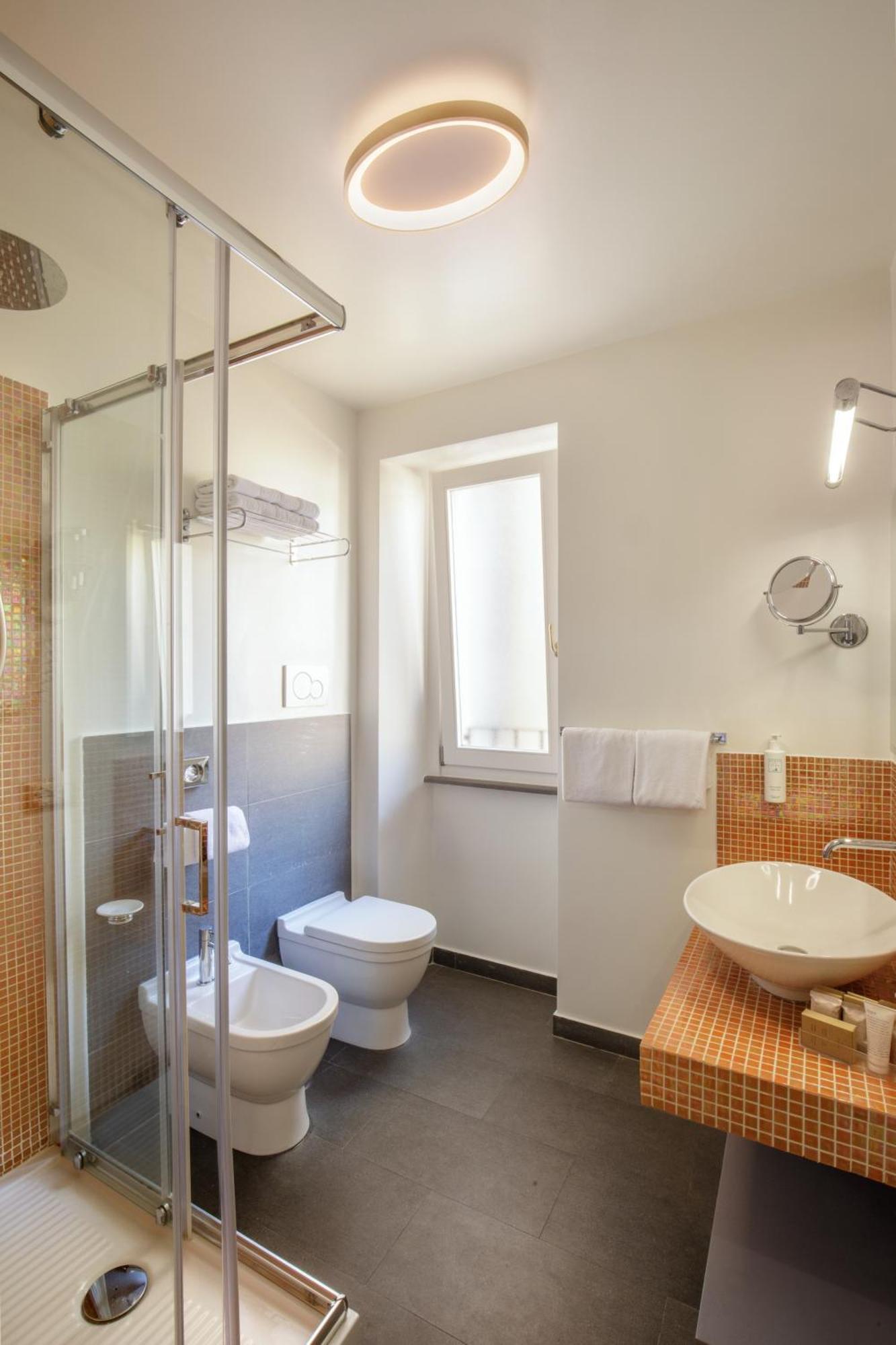 רומא Vivaldi Luxury Rooms מראה חיצוני תמונה
