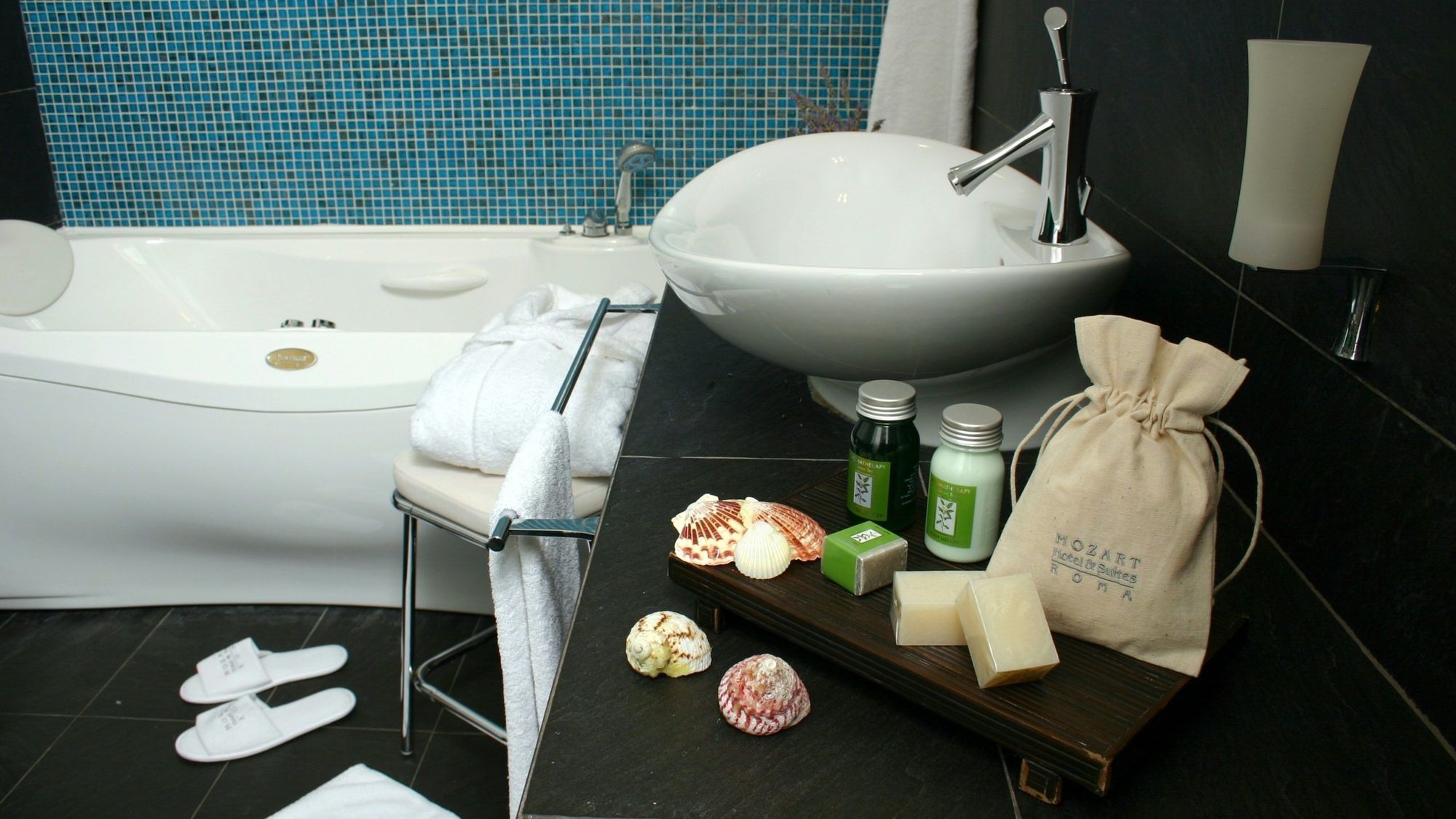 רומא Vivaldi Luxury Rooms מראה חיצוני תמונה